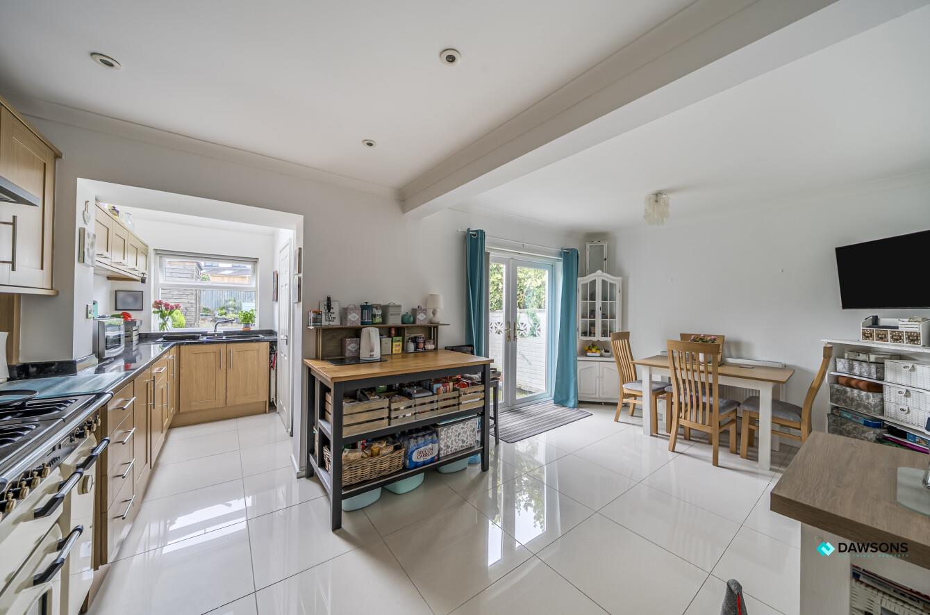 Croftfield Crescent, Newton, Swansea, SA3 4UL